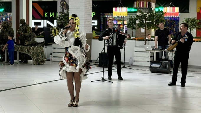 Патриотический праздник / Фото: ТРЦ "Пионер"