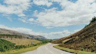 Дорога / Фото: unsplash.com/shawnanggg