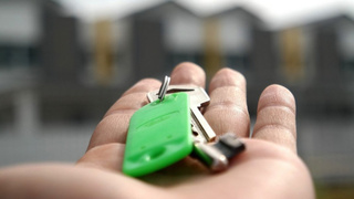 Ключи в руке / Фото: pixabay.com  