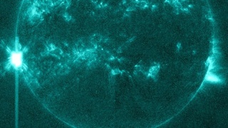 Вспышка на Солнце 15 мая / Фото: Лаборатория солнечной астрономии ИКИ и ИСЗФ