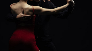 Танцоры танго / Фото: unsplash.com