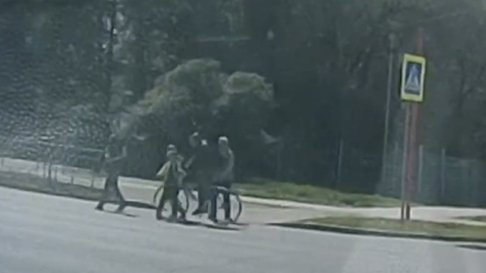 Момент происшествия / Кадр: "В курсе 22"