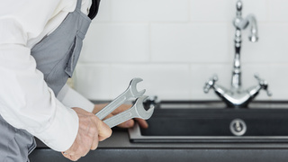 Кран. Вода. Ключи / Фото: freepik.com