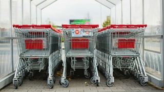Тележки для покупок / Фото: unsplash.com