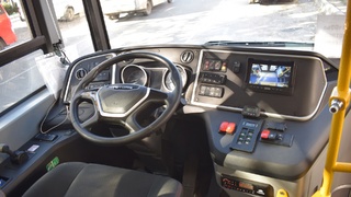 Руль пассажирского автобуса / Фото: сообщество транспорта Барнаула 