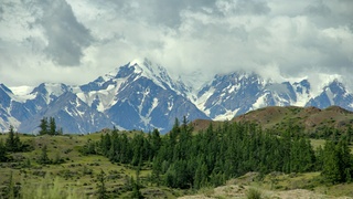 Алтайские горы / Фото: unsplash.com