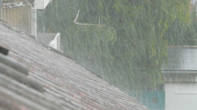 Ливень / Фото: pxhere.com/ru/photo/1143704