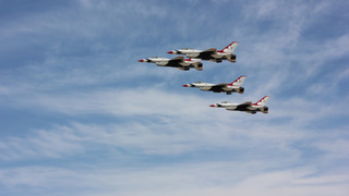 Самолеты в небе / Фото: pxhere.com