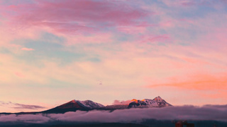 Закат над горами / Фото: unsplash.com