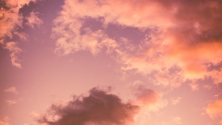 Закат в облаках / Фото: unsplash.com