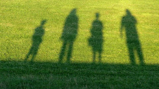 Семья с детьми / Фото: pxhere.com