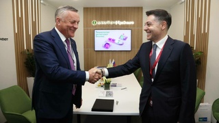 Сергей Густов и Хачатур Помбухчан / Фото: Павел Гофман