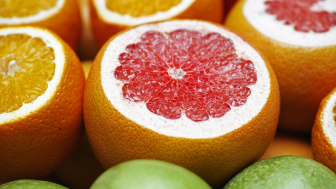 Грейпфрут / Фото: pxhere.com/ru/photo/1216153