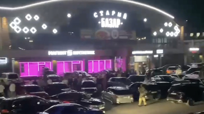 Кадр из видео: "Инцидент Барнаул"