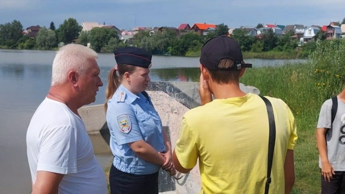 Рейд / Фото: мэрия Барнаула / t.me/barnaul_org