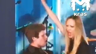 Кадр из выступления Глюк'oZы / Kras Mash