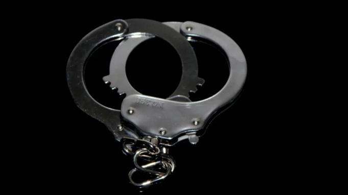 Наручники / Фото: pxhere.com/ru/photo/670099