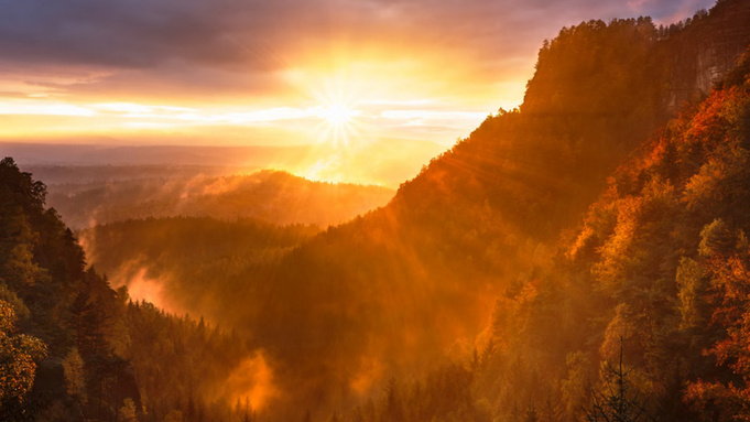 Рассвет в горах / Фото: unsplash.com