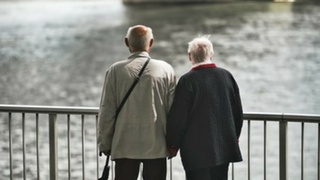 Пожилые люди / Фото: unsplash.com