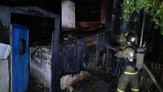 Фото с места пожара / ГУ МЧС России по Алтайскому краю