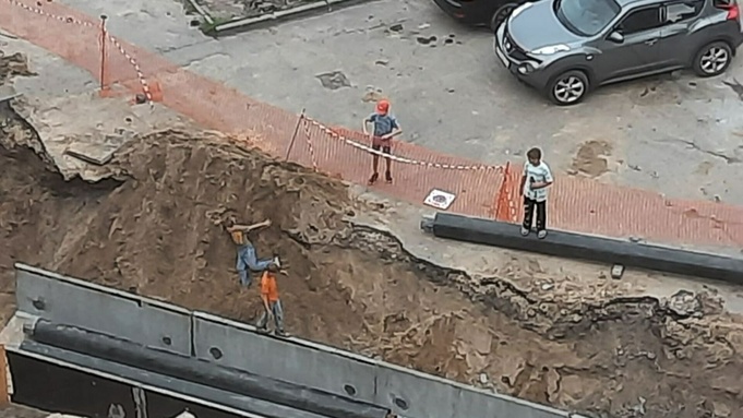 Фото: "Инцидент Барнаул"         