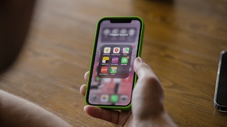 Смартфон / Фото: пресс-служба МегаФона