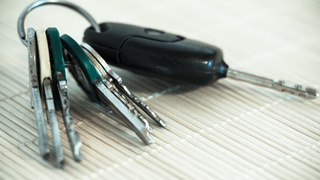 Ключи от машины / Фото: pxhere.com/ru/photo/858518