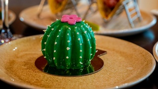 Муссовое пирожное / Фото: ресторан El Sol