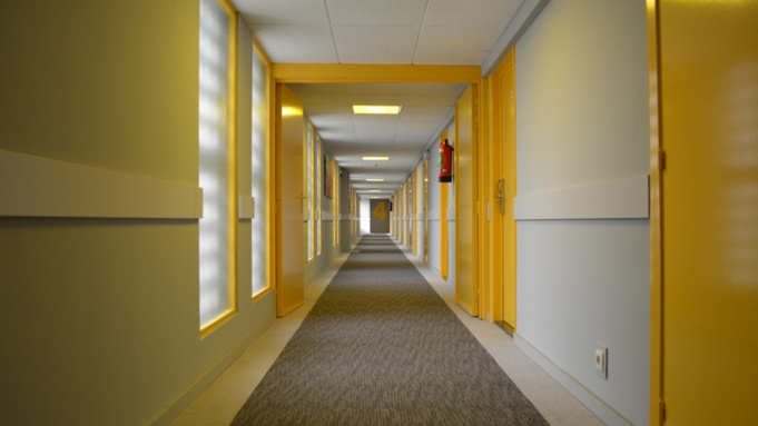 Холл отеля / Фото: pxhere.com/ru/photo/732951