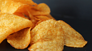 Чипсы / Фото: pxhere.com/ru/photo/1092931