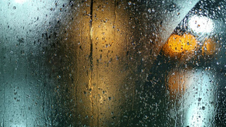 Мокрое стекло / Фото: unsplash.com