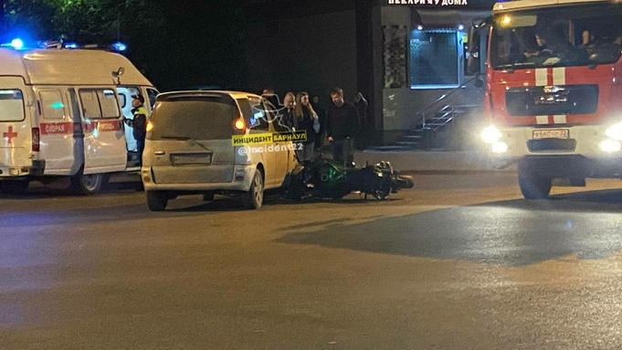 Место аварии / Фото: "Инцидент Барнаул"