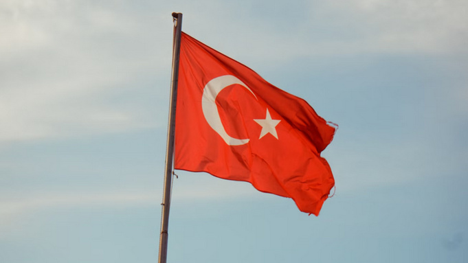Флаг Турции / Фото: unsplash.com / kub liz