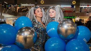Праздник. Девушки / Фото: ТРЦ "Европа"
