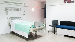 Больница / Фото: unsplash.com . Go to Martha Dominguez de Gouveia's profile
Martha Dominguez de Gouveia