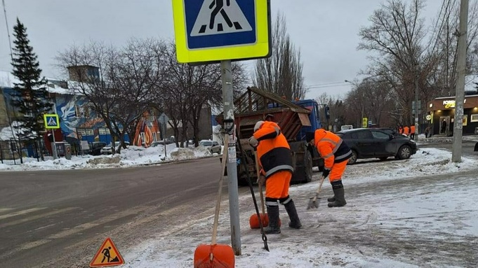Уборка снега в Барнауле / t.me/barnaul_org