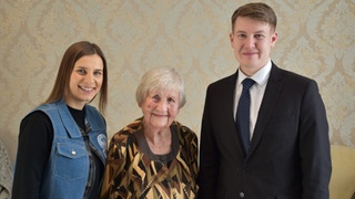 Алина Горлова, Татьяна Ищенко и Денис Голобородько / Фото: пресс-служба "Единой России"