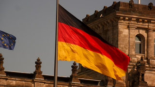 Флаг Германии / Фото: unsplash.com / Samuel Hagger