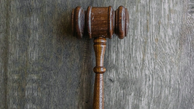 Суд / Фото: unsplash.com         