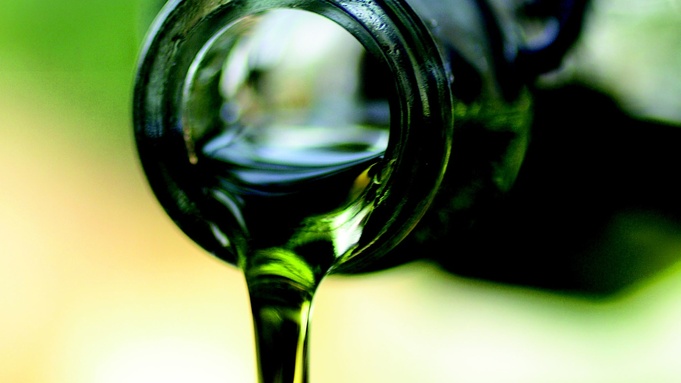 Масло / Фото: pxhere.com/ru/photo/871569