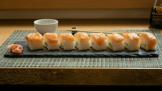 Суши / Фото: unsplash.com / Andrea Riezzo