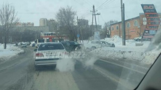 ДТП на улице Эмилии Алексеевой / Фото: "В курсе 22"