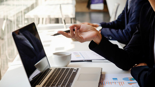 Бизнес. Коммуникации. Современные технологии / Фото: mindandi на Freepik