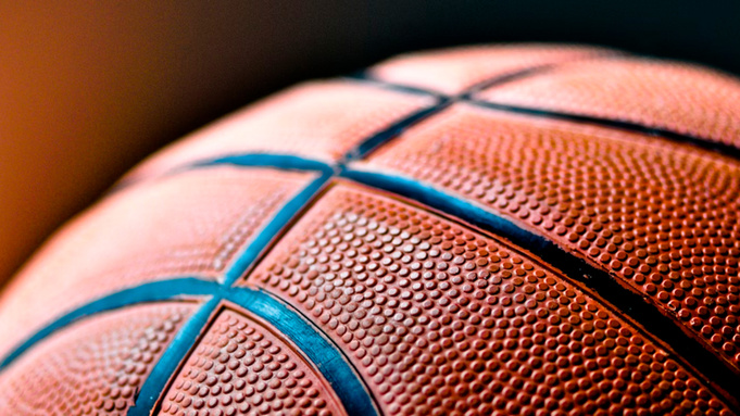 Баскетбольный мяч / Фото: unsplash.com / Kylie Osullivan