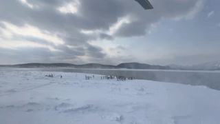 Эвакуация рыбаков в Охотском море / Фото: МЧС России