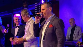 Выступление артистов / Фото: ресторан "Барнаул"