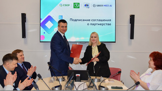 Подписание соглашения о партнерстве / Фото: Сбер