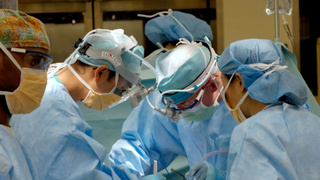 Операция / Фото: unsplash.com / 
National Cancer Institute