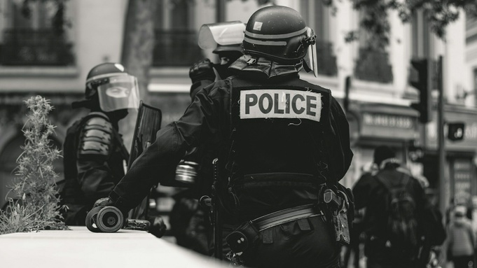 Французская полиция / Фото: unsplash.com / ev
