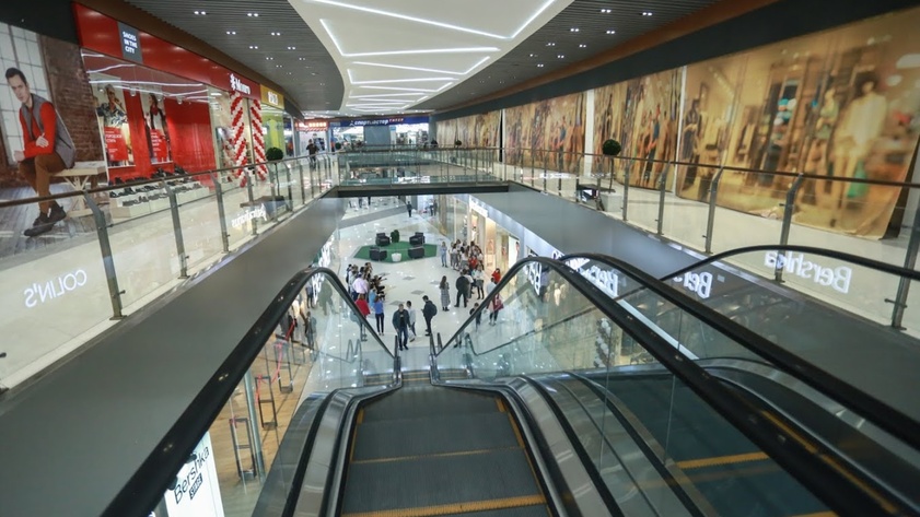 Торговый центр в Барнауле / Фото: amic.ru